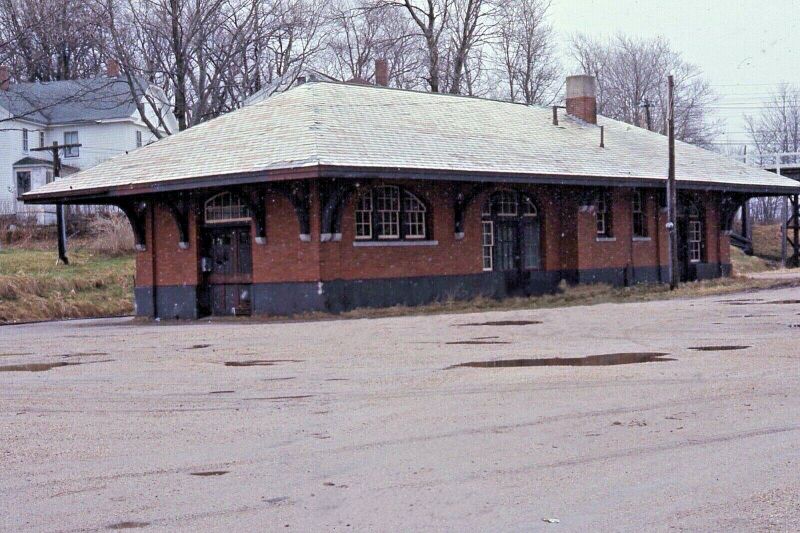 File:Annapolis Royal Station 1975 Street.jpg