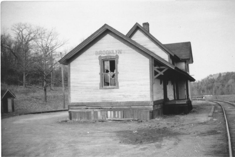 File:Brooklynstation2.jpg