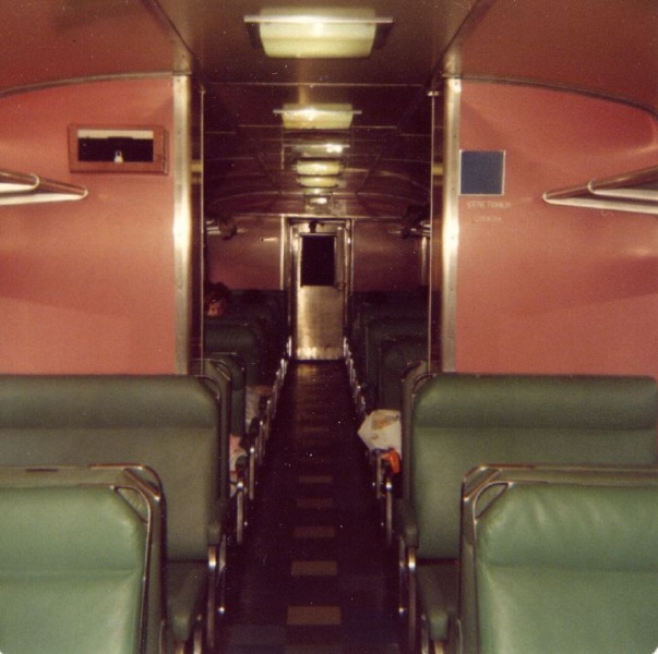 File:Dayliner Interior.jpg