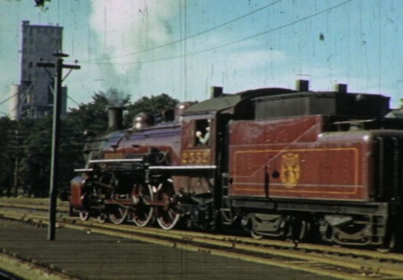 File:Fc2734B.jpeg