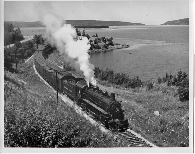 File:R-105.jpg