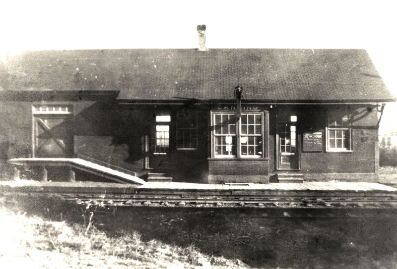 File:Spicer Canning RR-Station b.jpg