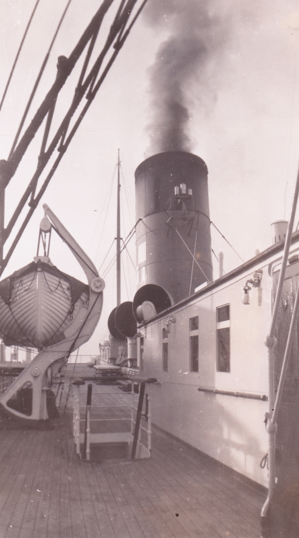 Ferry Saint John to Digby Sep 1949.jpg