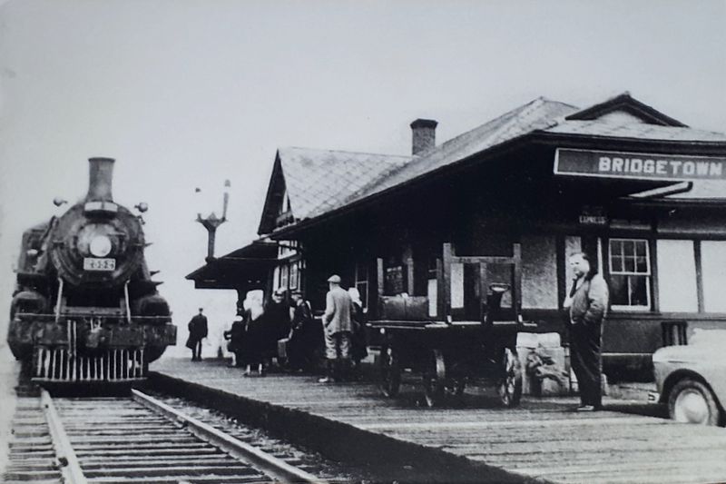 File:1535648599055-d8daa8da-a80f-493f-bfb7-b195b897a0c8.jpg