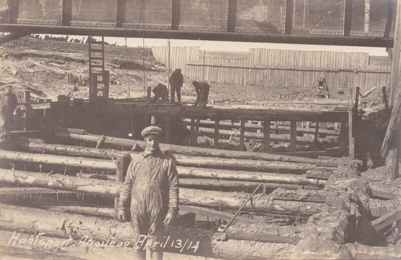 File:1914-04-13 HBb.jpg