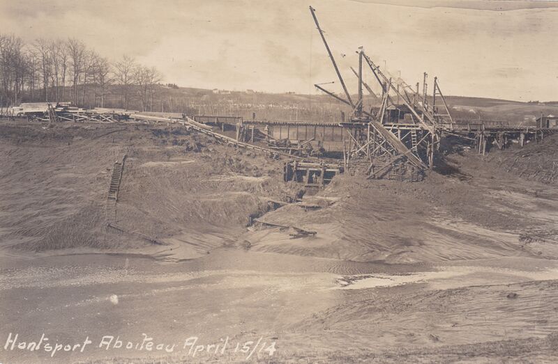 File:1914-04-15 HBc.jpg