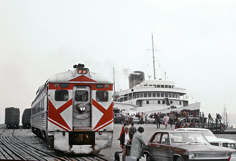 File:26622636651.jpg