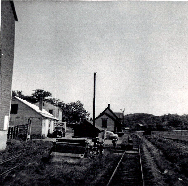 File:BrooklynStation - 1958August.png