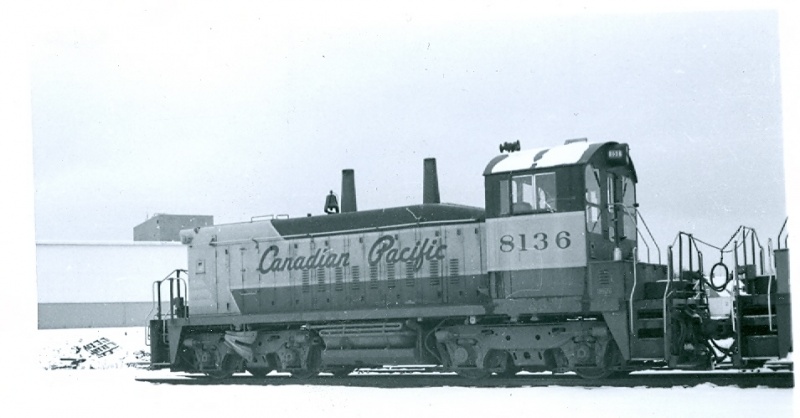 File:CPR8136-8135 Truro a.jpg