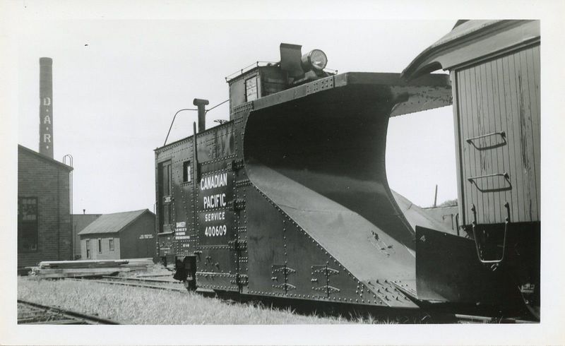 File:CPR 400609 Snow Plow Kentville.jpg