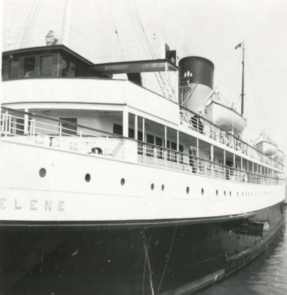 File:CPSS Princess Helene docked at Digby Circa 1961.jpg