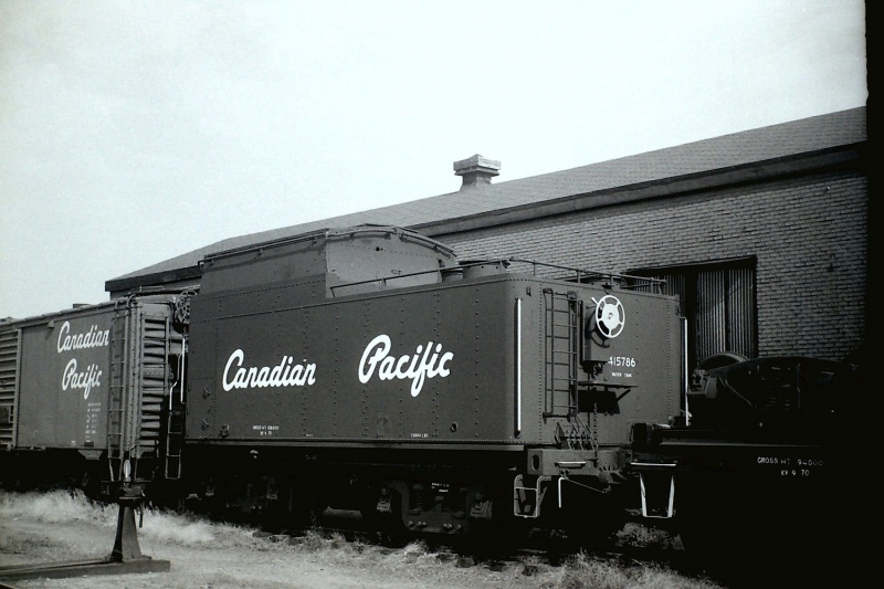 File:CP 415786 Kentville NS Aug 10, 1971.jpg