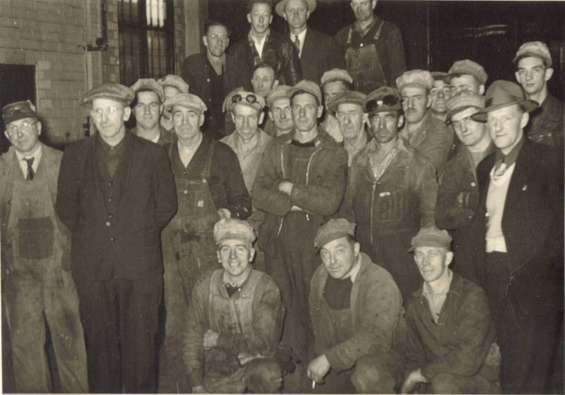 File:Car Shop Crew 1949.jpg