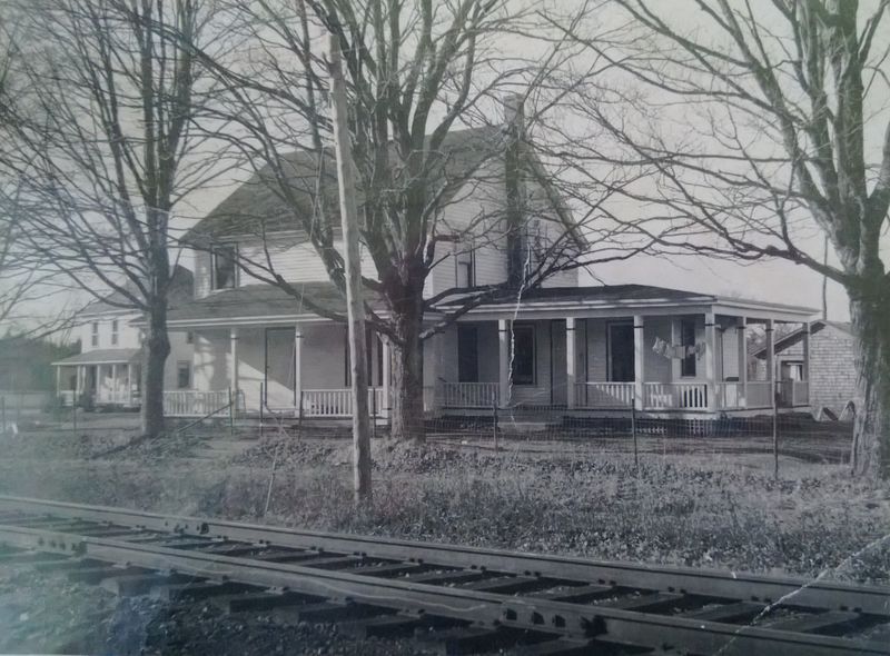 File:ClarksvilleHouseSEside.jpg