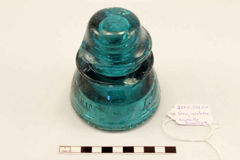 File:DAR-insulator-01B.jpg