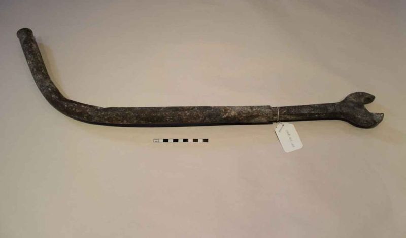File:DAR-wrench-02A.jpg