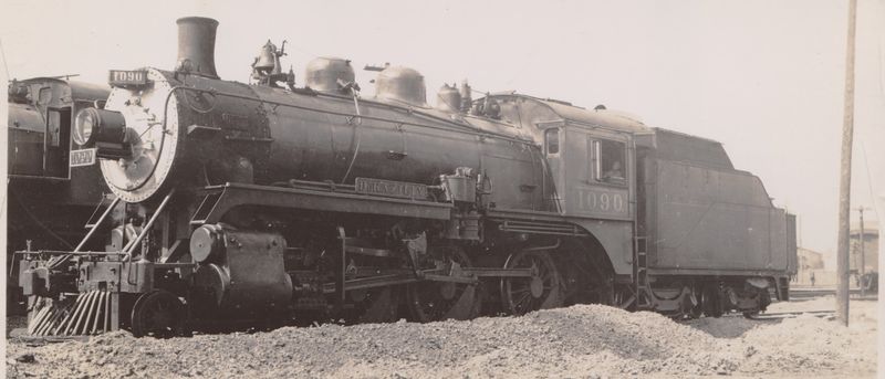 File:DAR 1090 DeRazilly.jpg