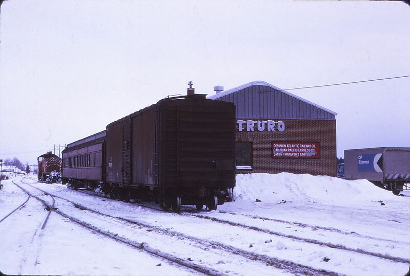 File:DAR Truro Station.jpg