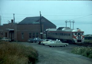 DAR Yarmouth depot and Dayliner 8-13-1977.jpg