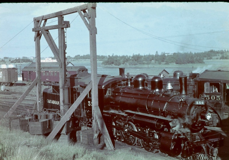File:Dar0550-2505.jpg