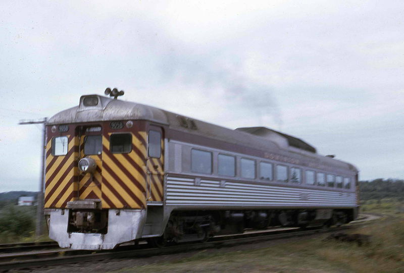 File:Dar9058c Train No. 11 1961.jpg