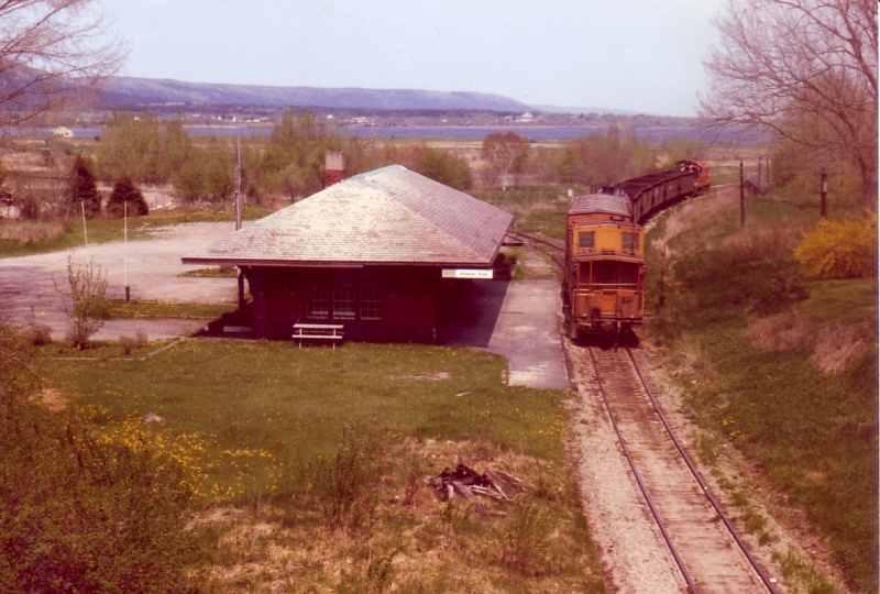 File:Eb freight annapolis 2.jpg