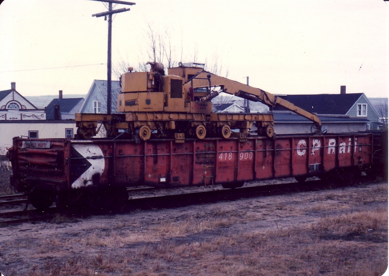 File:Gondola crane digby4.jpg