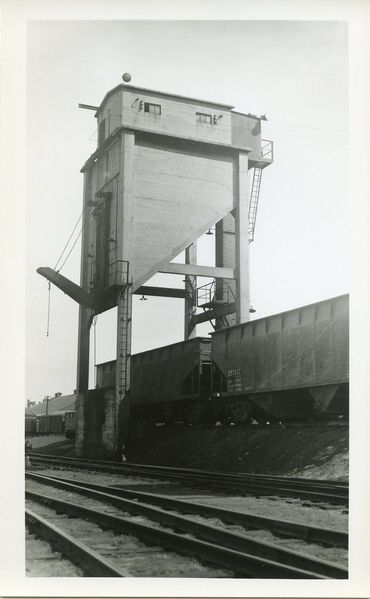 File:Kentville Coaling Tower.jpg