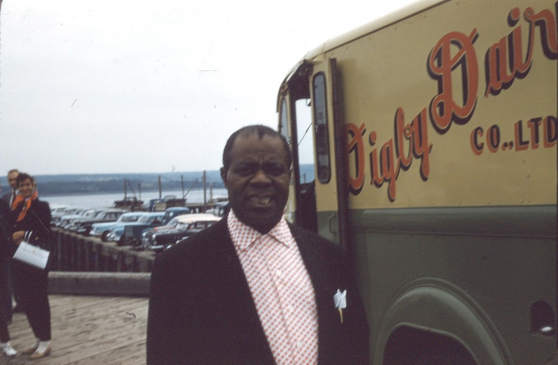 File:Louis Armstrong at Digby Wharf 69.jpg