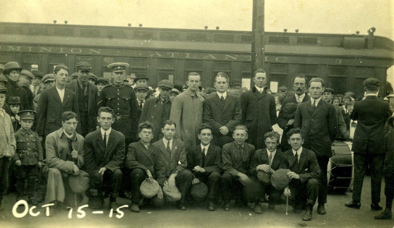File:PC-42-53 Recruits at D.A.R. station Yarmouth, October 15, 1915.jpg