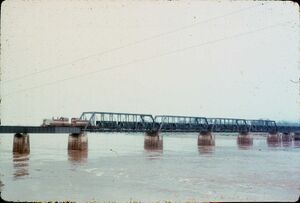 Plaster Train Avon River Bridge 1967 b.jpg