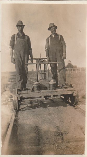 File:SectionMen.jpg