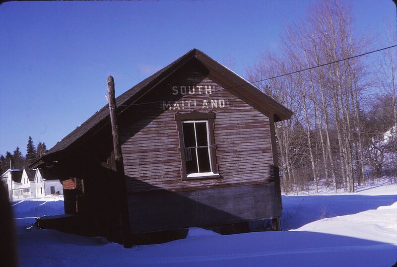 File:South Maitland Station 1974.jpg
