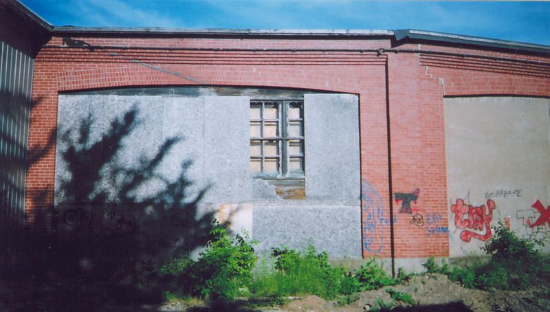 File:Tupper19.jpg