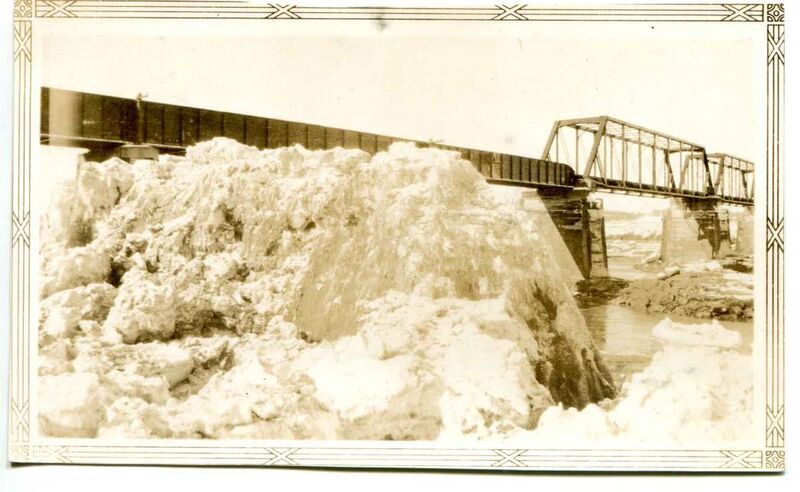 File:Windsor Ice 01.jpg