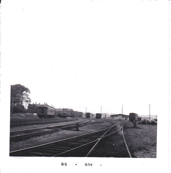 File:Windsor Railyard 1958 1.jpg