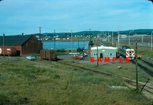 Windsor Station 1977 and Train No. 1 d.jpg