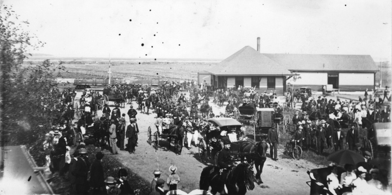 File:Wolfville Station 1900.jpg