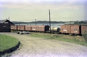 Yarmouth MOW Train Summer 1986 2.jpg