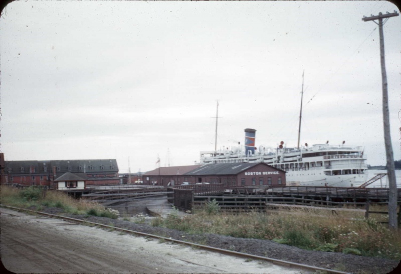 File:Yarmouth Wharf 1958.jpg